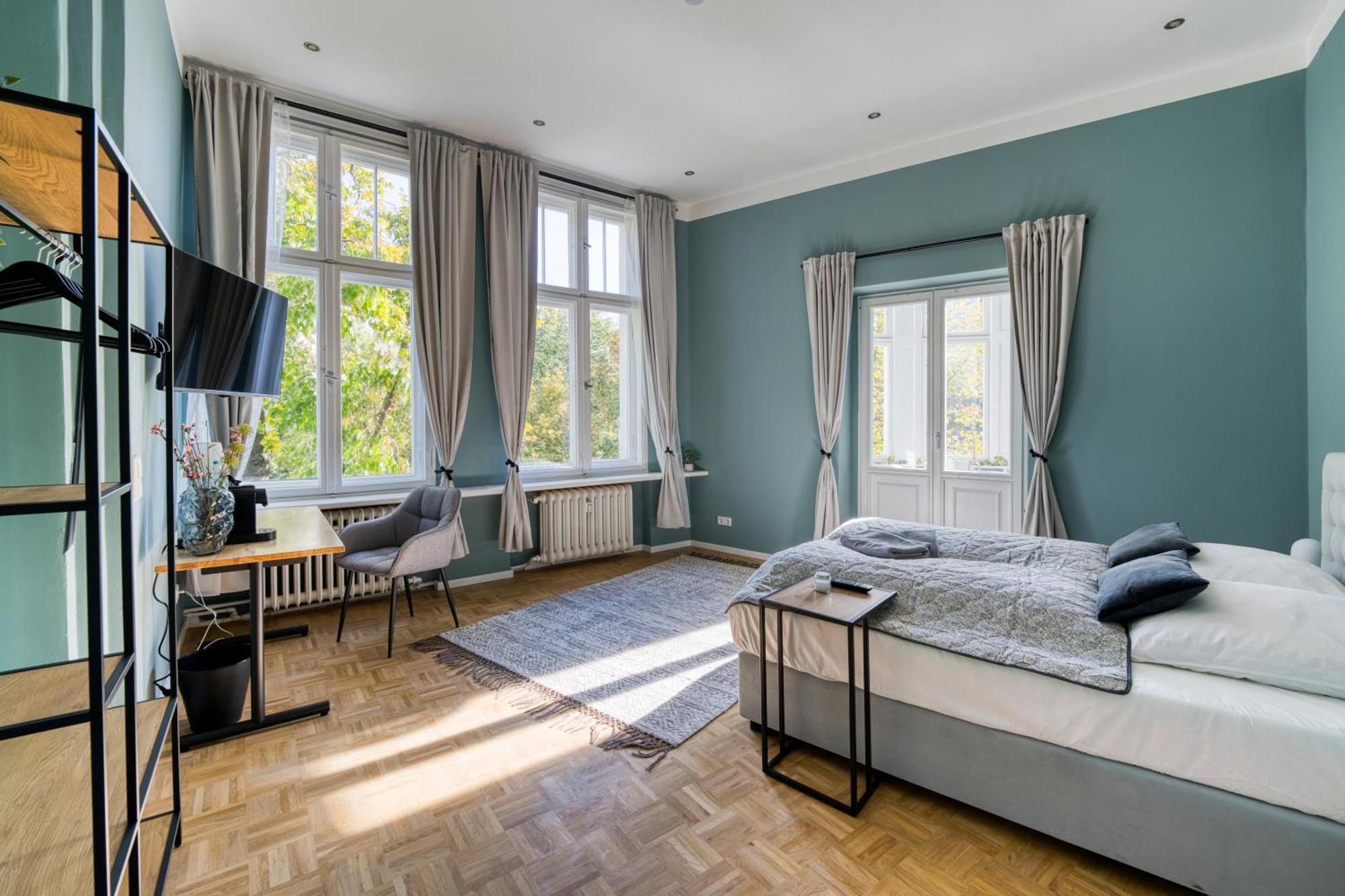 Hospedagem domiciliar Jomi Stays, Brandenburgische Strasse 16 - Wohnen Beim Kurfuerstendamm