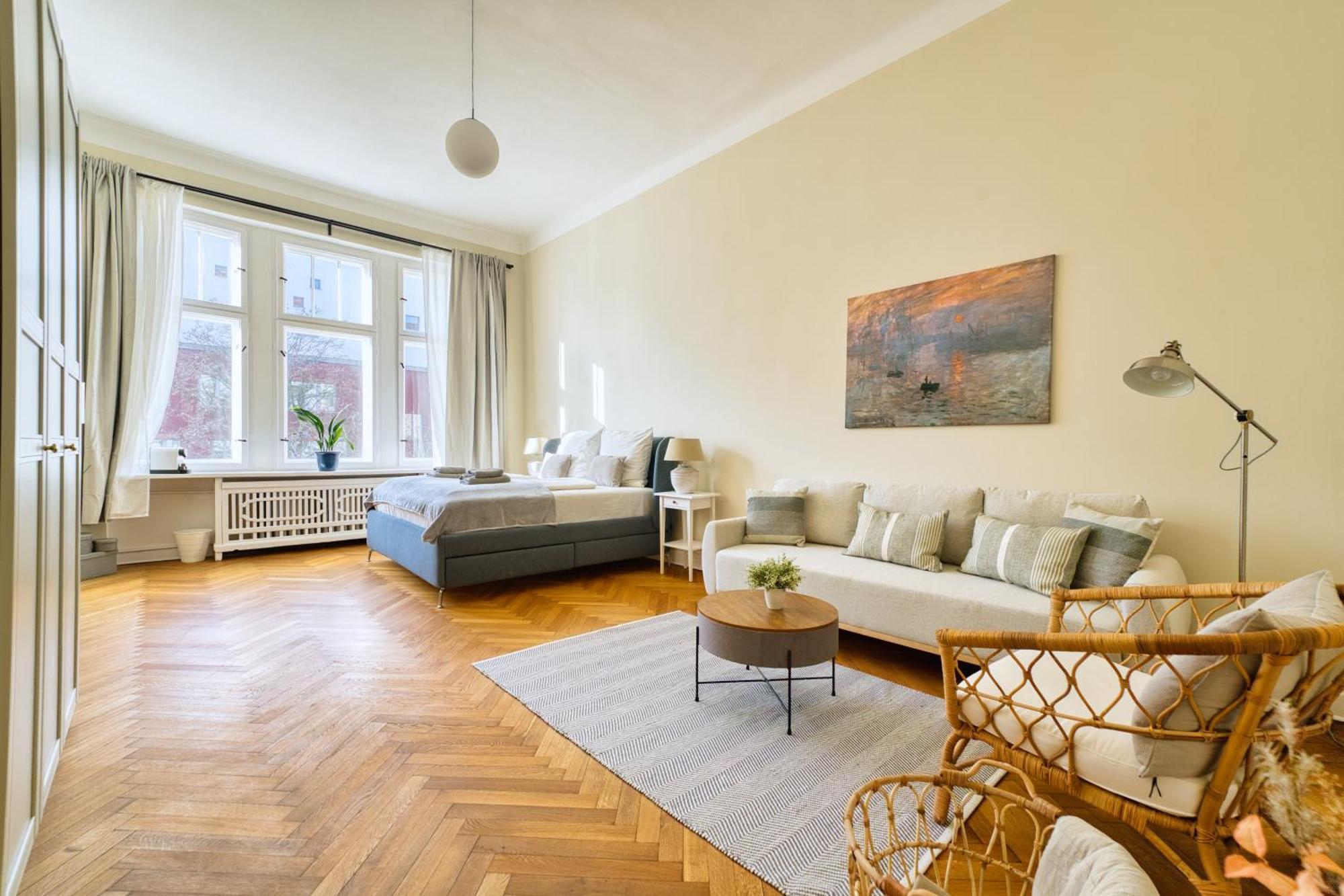 Hospedagem domiciliar Jomi Stays, Brandenburgische Strasse 16 - Wohnen Beim Kurfuerstendamm Berlim